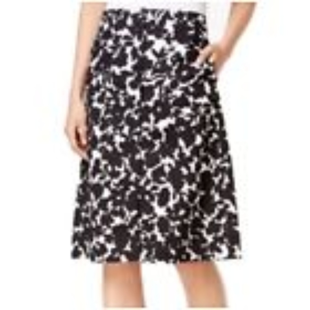 💃Price Drop💃Button-Down Floral A-Line Skirt